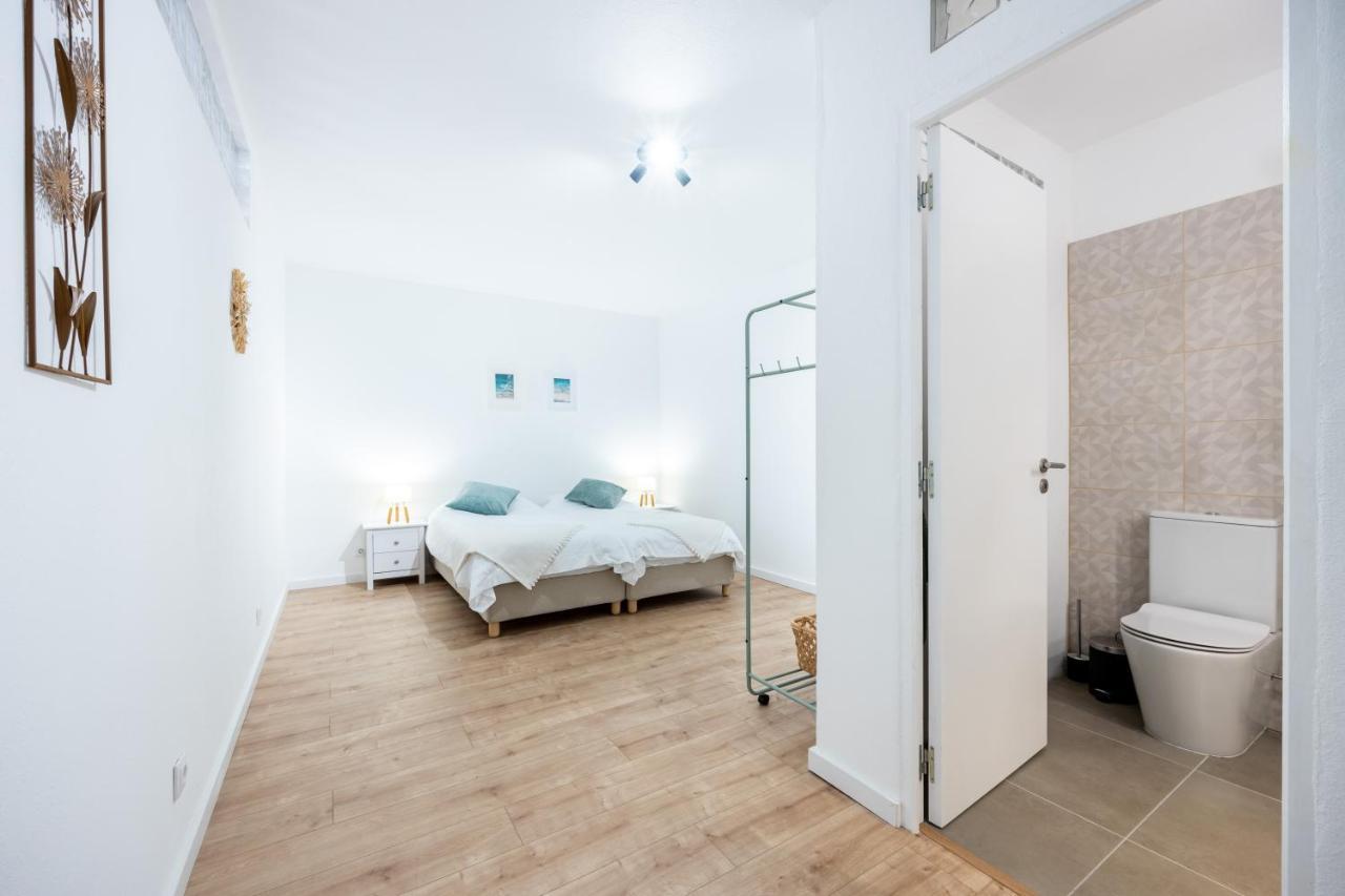 Fortaleza Sea View Villa Miramar - Downstairs Apartment II Burgau Bagian luar foto